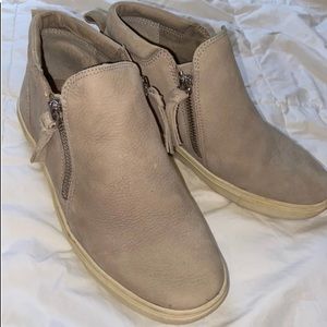 Women’s Gini Bini shoes